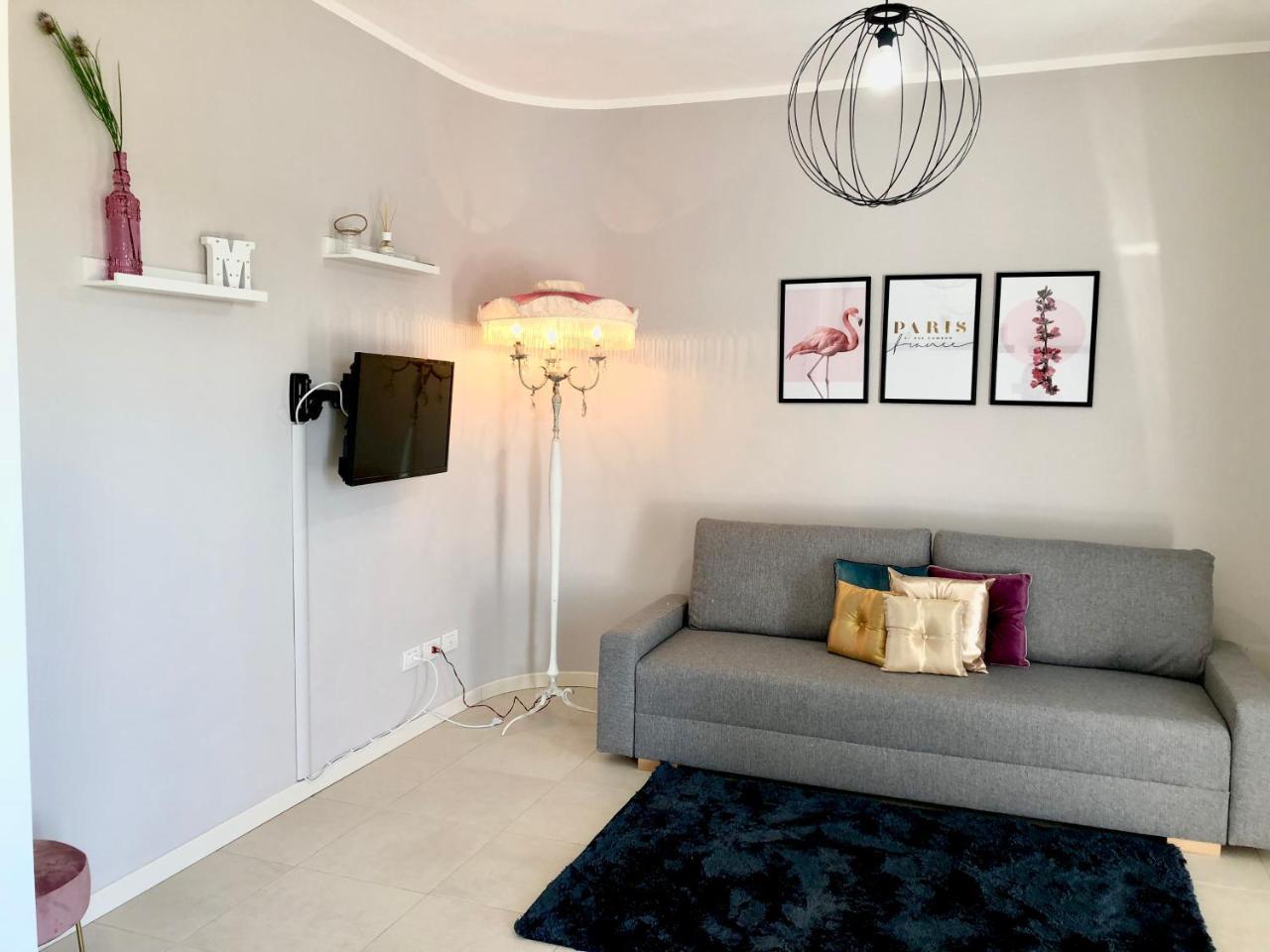Milano 55 Daire Olbia Dış mekan fotoğraf