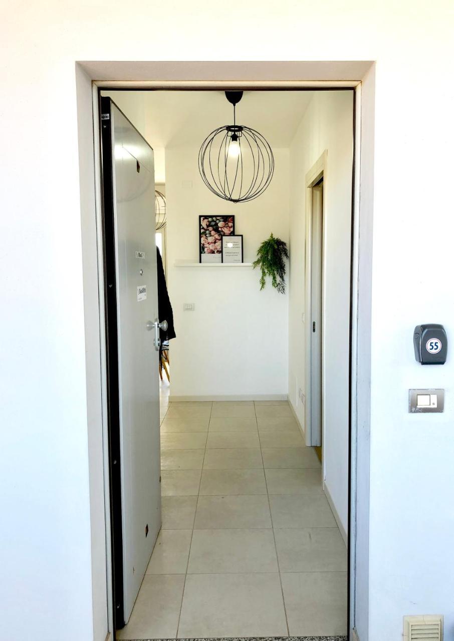 Milano 55 Daire Olbia Dış mekan fotoğraf